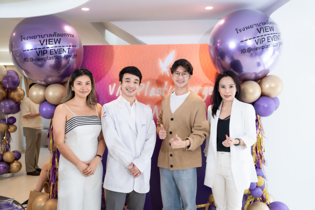 ทีมโรงพยาบาล View และผู้ร่วมงานในกิจกรรมให้คำปรึกษาสำหรับคนไทย